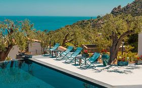 Villa Toto Resort